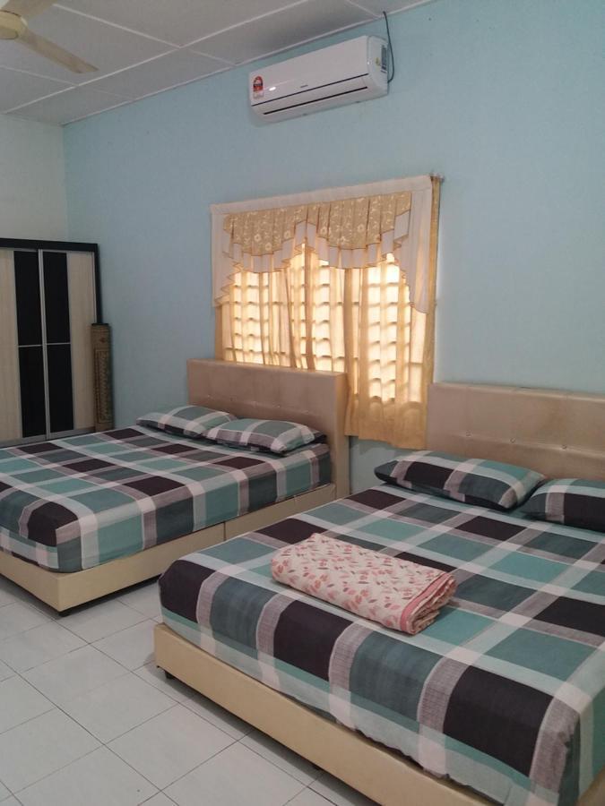 Dhia Irdina Homestay Paya Rewak Exteriör bild