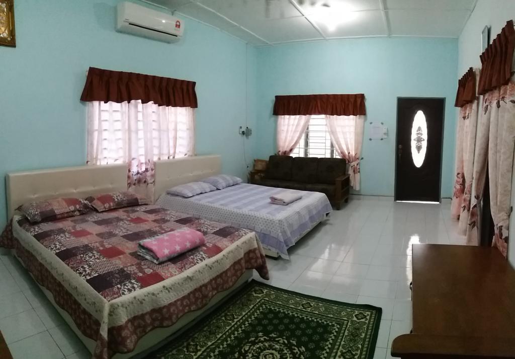 Dhia Irdina Homestay Paya Rewak Exteriör bild